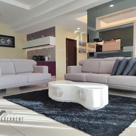 Serene Heights By Evernent Miri Exterior photo