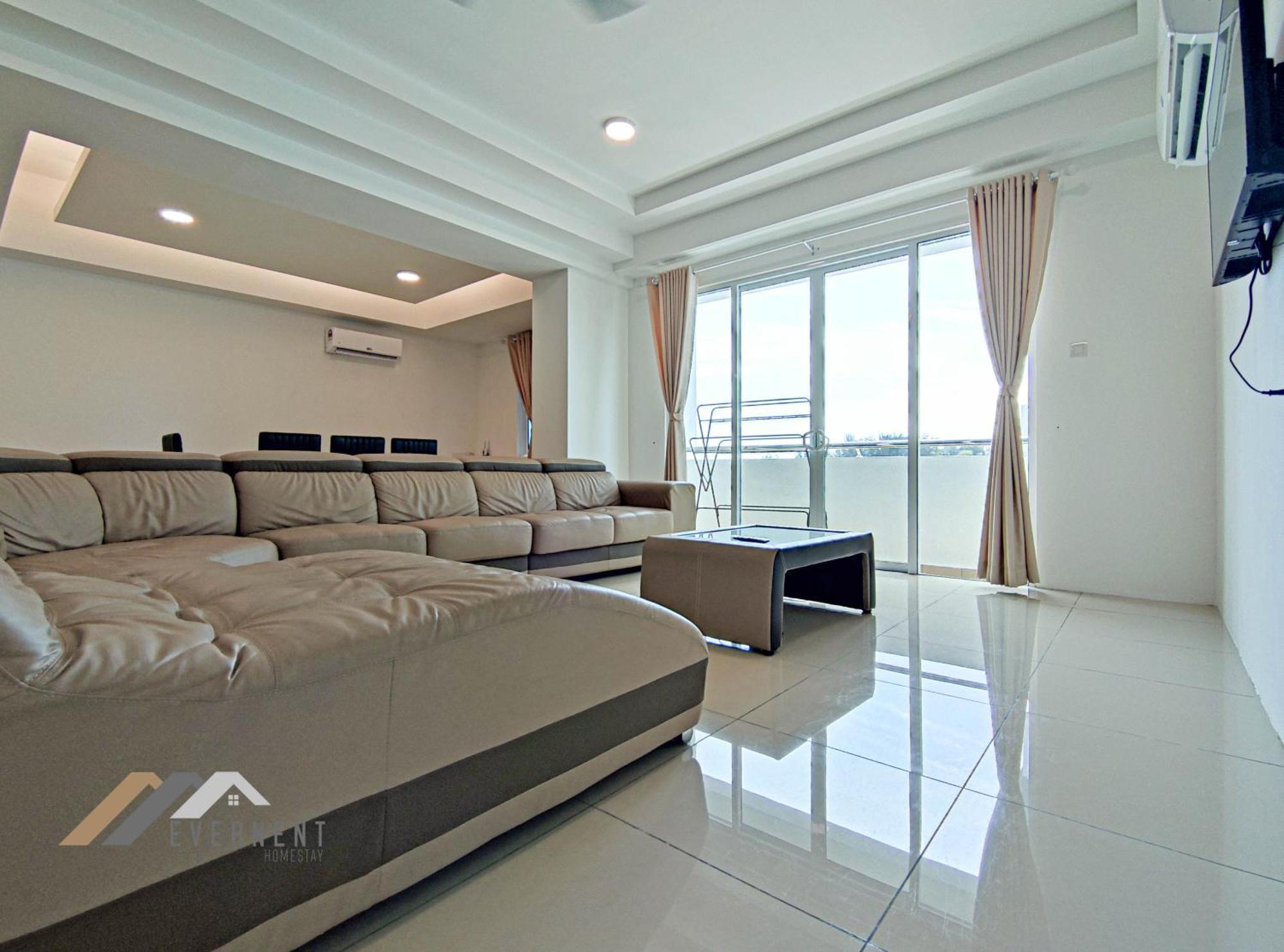 Serene Heights By Evernent Apartment *
