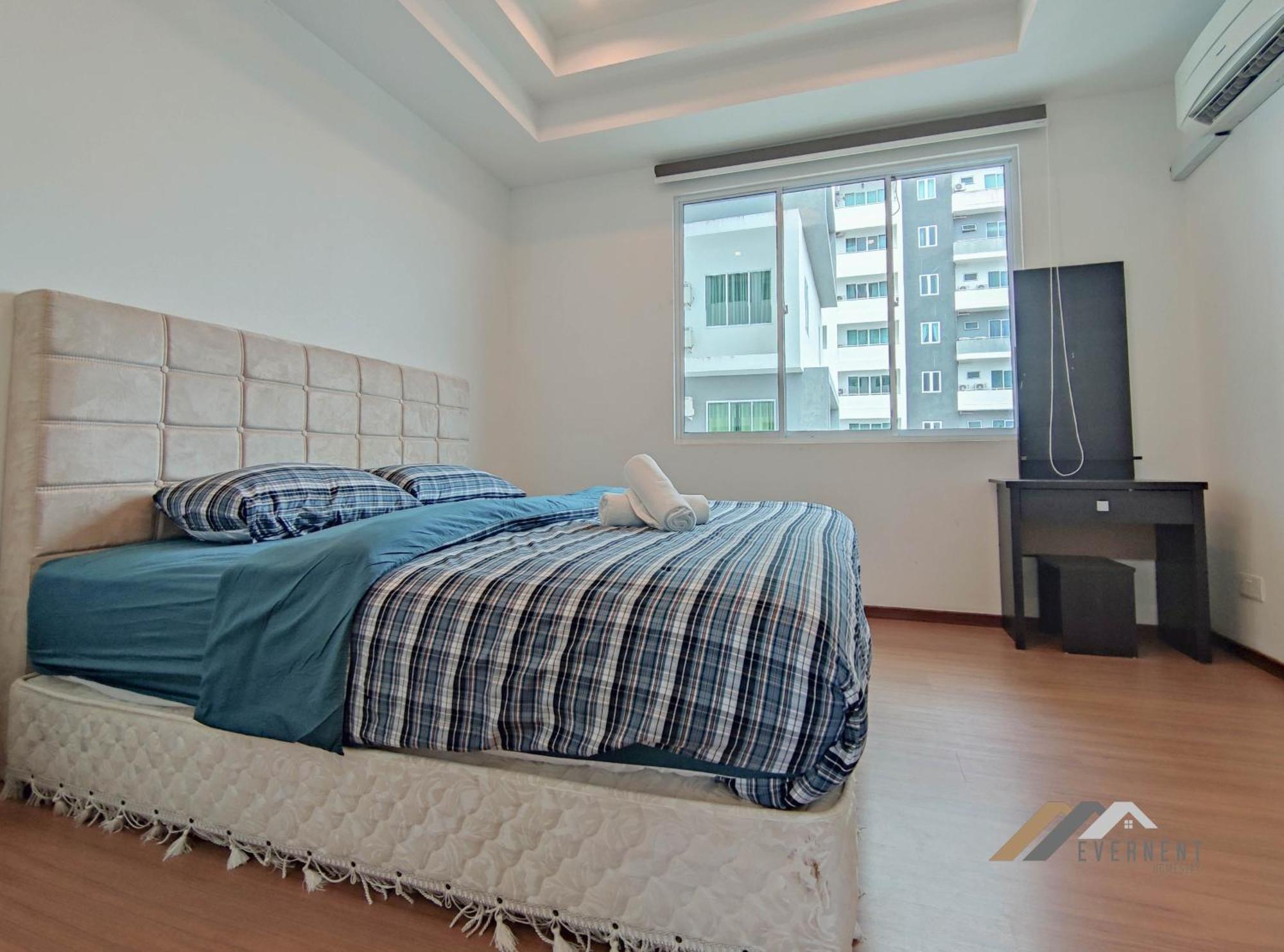 Serene Heights By Evernent Apartment
