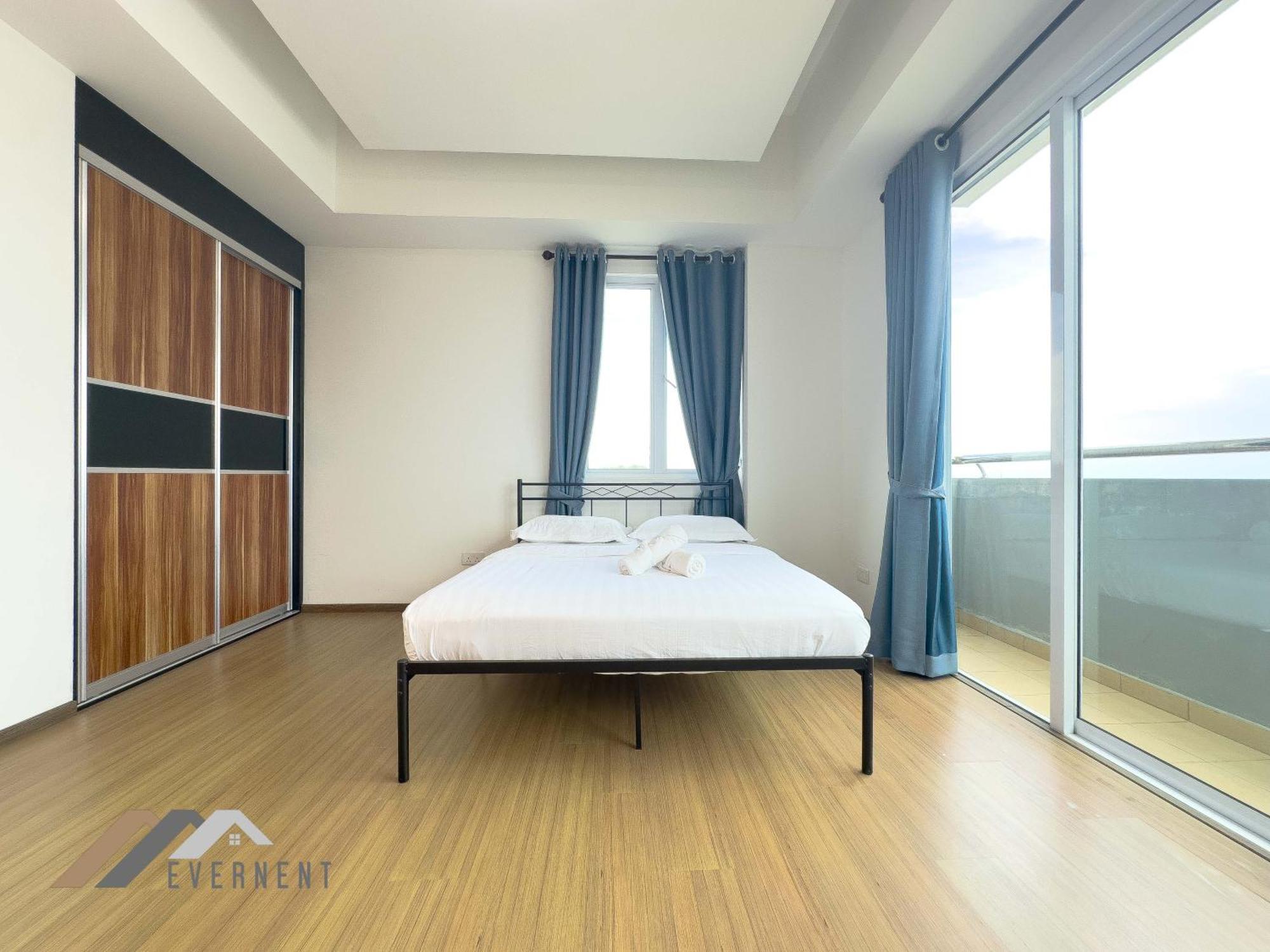 Apartment Serene Heights By Evernent